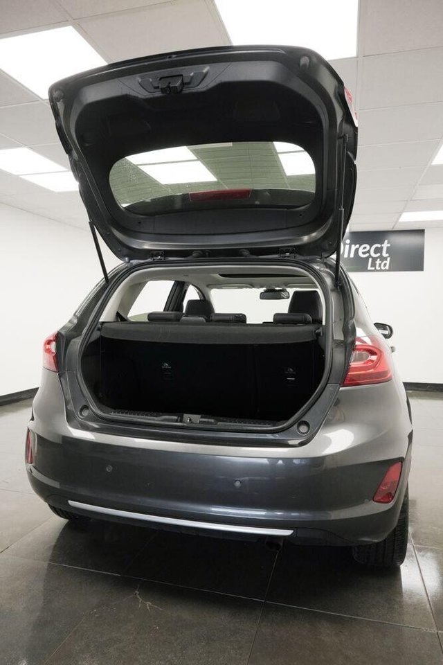 2018 FORD FIESTA 1.0T EcoBoost Vignale Auto Euro 6 (s/s) 5dr - Photo 8
