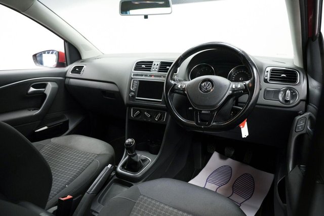2015 VOLKSWAGEN POLO 1.2 TSI BlueMotion Tech SEL Euro 6 (s/s) 5dr - Photo 9