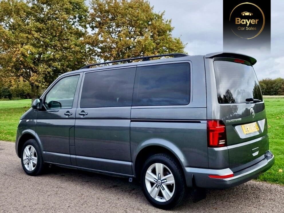 USED 2020 70 VOLKSWAGEN TRANSPORTER SHUTTLE 2.0 TDI SE Minibus Double Cab 5dr Diesel DSG SWB Euro 6 (s/s) (150 ps) FINANCE AVAILABLE