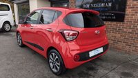 USED 2019 19 HYUNDAI I10 1.2 Premium SE Hatchback 5dr Petrol Auto Euro 6 (87 ps) *** ONE LADY OWNER - SAT NAV - CHEAP TO RUN ***