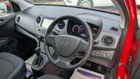 USED 2019 19 HYUNDAI I10 1.2 Premium SE Hatchback 5dr Petrol Auto Euro 6 (87 ps) *** ONE LADY OWNER - SAT NAV - CHEAP TO RUN ***