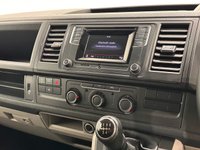USED 2018 18 VOLKSWAGEN TRANSPORTER 2.0 TDI T28 BlueMotion Tech Highline Camper 5dr Diesel Manual FWD SWB Euro 6 (s/s) (102 ps) Registered V5 Motor Caravan Super  Low Mileage 27832 Miles , Extremely well maintained and cared for Pop Roof, Hob Grill, 5 Belted Seats , Cruise Control