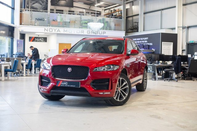 2019 Jaguar F-Pace 2L R-Sport 5dr - Photo 6