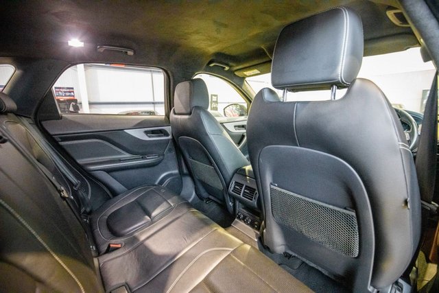 2019 Jaguar F-Pace 2L R-Sport 5dr - Photo 12