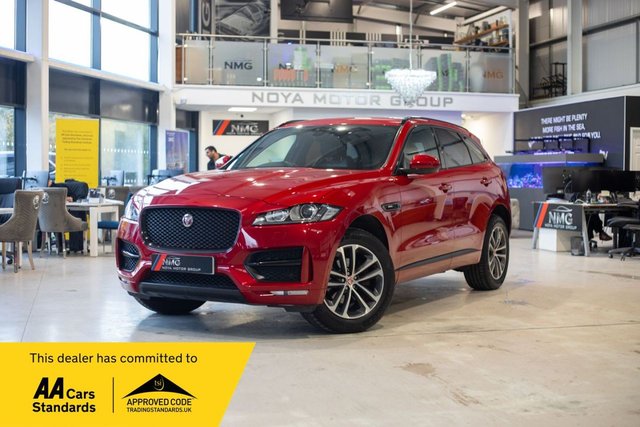 2019 Jaguar F-Pace 2L R-Sport 5dr