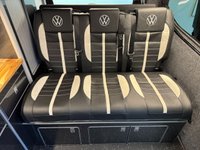 USED 2025 75 VOLKSWAGEN TRANSPORTER 2.0 TDI COMMERCE PLUS T30 LWB 150 BHP AUTOMATIC / 5 SEATS / SOLAR / HOT WATER / INDUCTION HOB