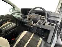 USED 2025 75 VOLKSWAGEN TRANSPORTER 2.0 TDI COMMERCE PLUS T30 LWB 150 BHP AUTOMATIC / 5 SEATS / SOLAR / HOT WATER / INDUCTION HOB