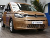 USED 2022 M VOLKSWAGEN CADDY MAXI 2.0 TDI Life MPV 5dr Diesel DSG Euro 6 (s/s) (122 ps) 5/7 SEATS CARPLAY CRUISE CONTROL PARKING SENSORS GENUINE LOW MILES 1 OWNER SERVICE HISTORY WARRANTY