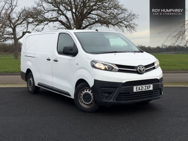 View our Toyota Proace 2.0D Active Long Panel Van 6dr Diesel Manual LWB Euro 6 (s/s) (120 ps)