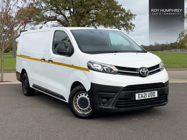 View our Toyota Proace 2.0D Active Long Panel Van 6dr Diesel Manual LWB Euro 6 (s/s) (120 ps)