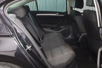 USED 2016 16 VOLKSWAGEN PASSAT 1.6 TDI BlueMotion Tech SE Business Saloon 4dr Diesel Manual Euro 6 (s/s) (120 ps) FULL SERVICE HISTORY / SAT NAV / FINANCE AVAILABLE