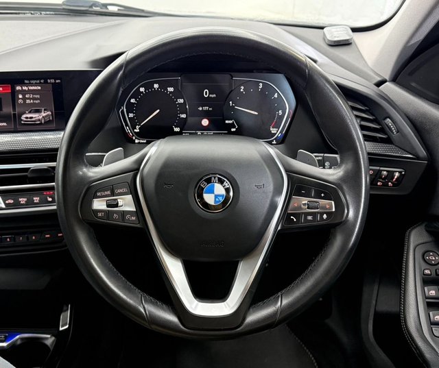 2019 BMW 1 SERIES - Photo 10