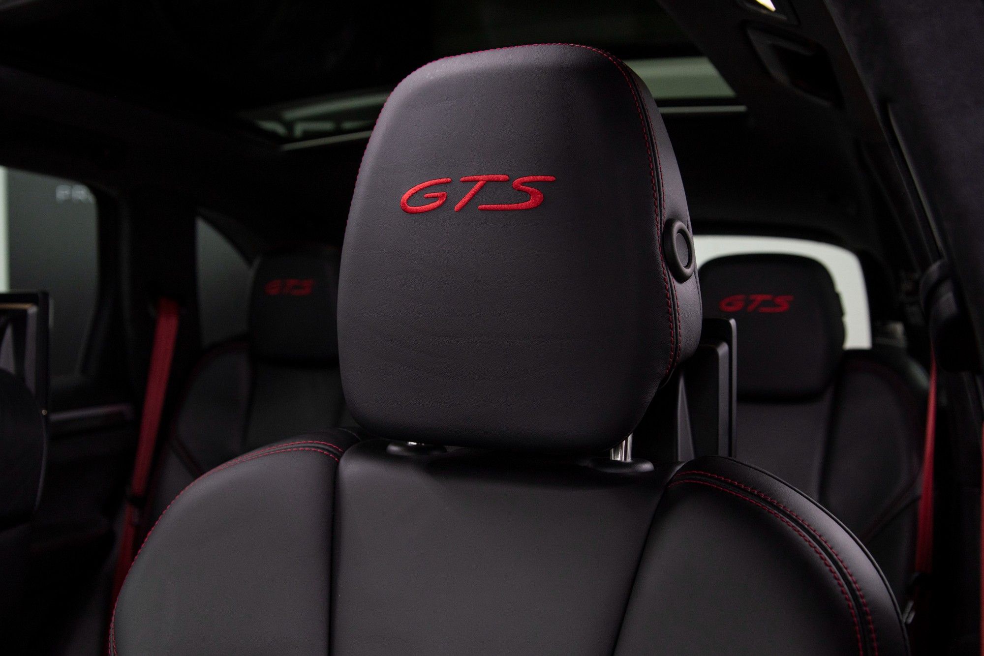 USED 2017 17 PORSCHE CAYENNE 3.6T V6 GTS SUV  