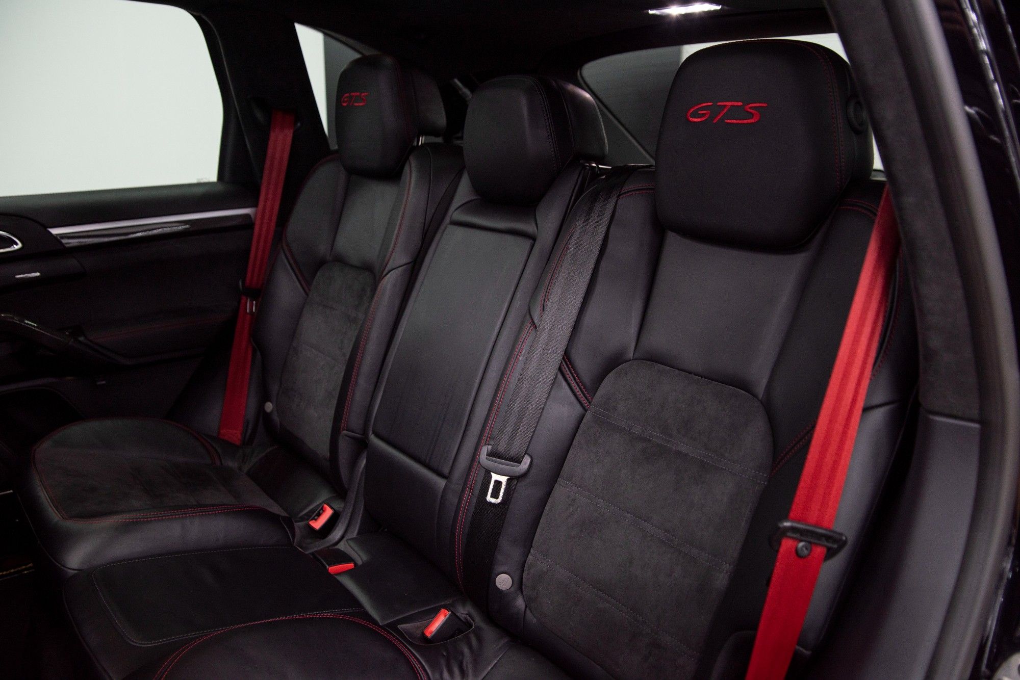 USED 2017 17 PORSCHE CAYENNE 3.6T V6 GTS SUV  