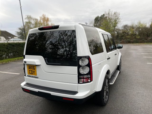 2016 Land Rover Discovery 4 3L Graphite 5dr - Photo 2