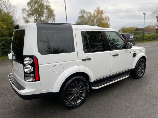 2016 Land Rover Discovery 4 3L Graphite 5dr - Photo 11