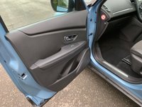 USED 2017 17 RENAULT SCENIC 1.5 dCi Dynamique Nav MPV 5dr Diesel Manual Euro 6 (s/s) (110 ps) service history-two keys-satnav