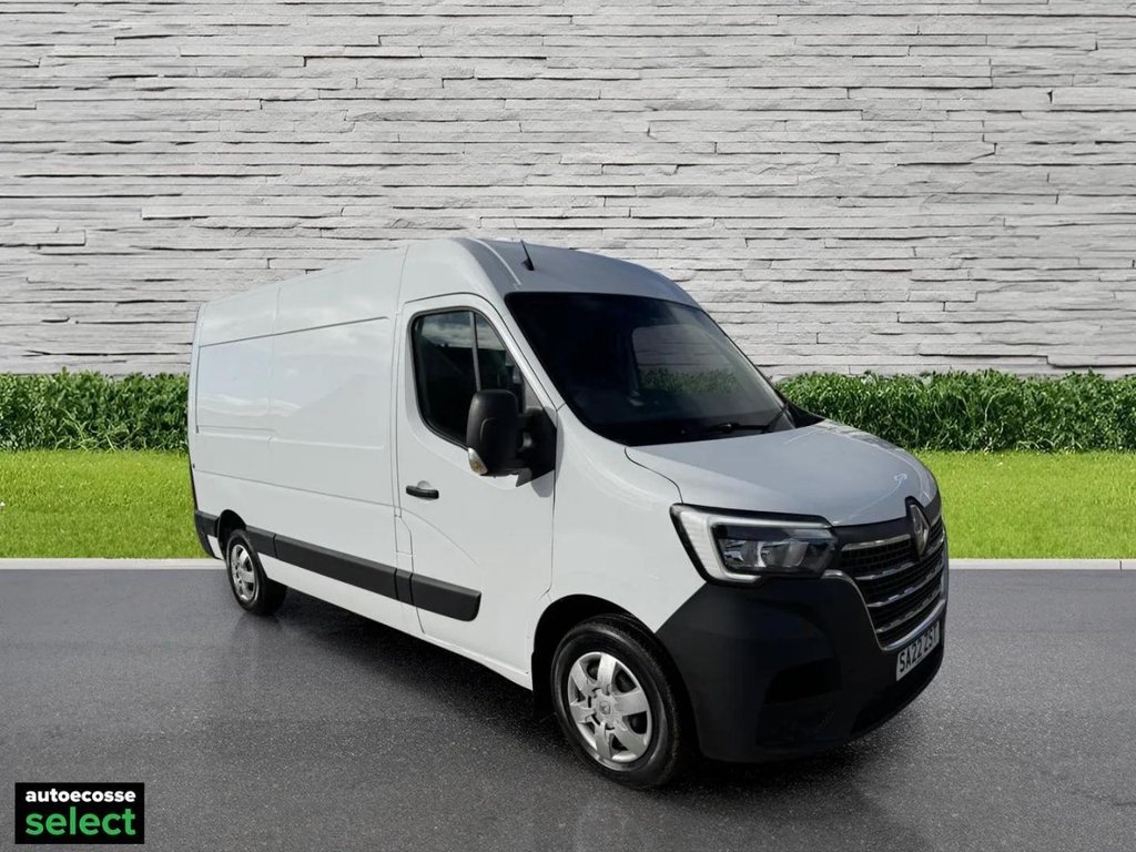 2022 RENAULT MASTER