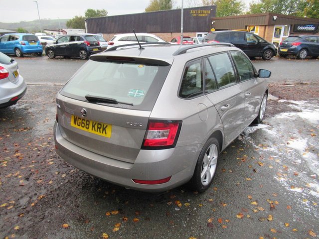 2018 SKODA FABIA 1.0 TSI SE L Estate 5dr Petrol DSG Euro 6 (s/s) (110 ps) - Photo 7