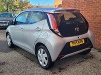 USED 2015 15 TOYOTA AYGO 1.0 VVT-i x-play Hatchback 5dr Petrol Manual Euro 5 Euro 5 (68 ps) FULL TOYOTA HISTORY - FULL LEATHER INTERIOR