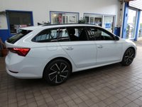 USED 2021 71 SKODA OCTAVIA 1.4 TSI iV 13kWh SE Technology Estate 5dr Petrol Plug-in Hybrid DSG Euro 6 (s/s) (204 ps) SAT NAV ANDROID APPLE CARPLAY CRUISE CONTROL PARKING SENSORS GENUINE LOW MILES 1 OWNER EXCELLENT SERVICE HISTORY WARRANTY