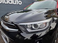 USED 2018 18 KIA STONIC 1.0 T-GDi First Edition SUV 5dr Petrol Manual Euro 6 (s/s) (118 bhp) Climate control A/C, Part leather interior, Heated Seats, Heated Steering Wheel, Satellite navigation, Cruise control, Bluetooth connectivity for calls and music, Voice control, USB & AUX input, Lane departure warning, Auto wipers, Auto dimming rearview mirror, Power folding wingmirrors, Rear tinted windows, DAB radio, LED daytime running lights, Rear parking camera, Rear parking sensors, Auto Headlights, Apple Car Play, Android Auto.