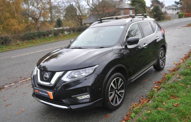 2017 NISSAN X-TRAIL - Photo 4