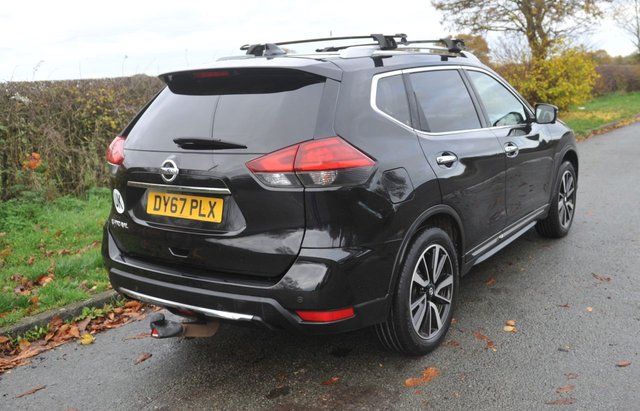 2017 NISSAN X-TRAIL - Photo 8