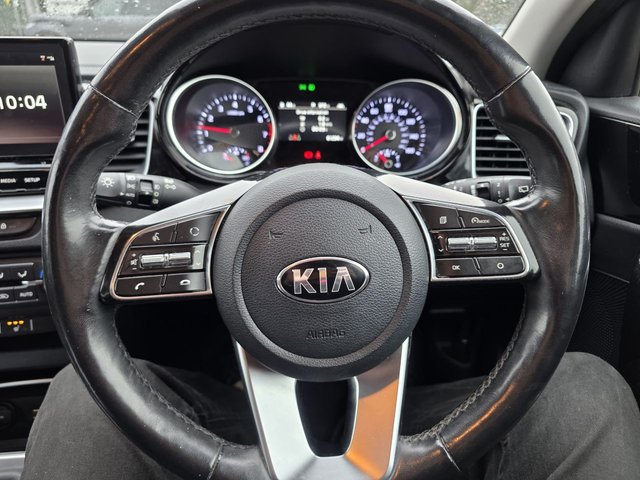 2020 KIA XCEED - Photo 10
