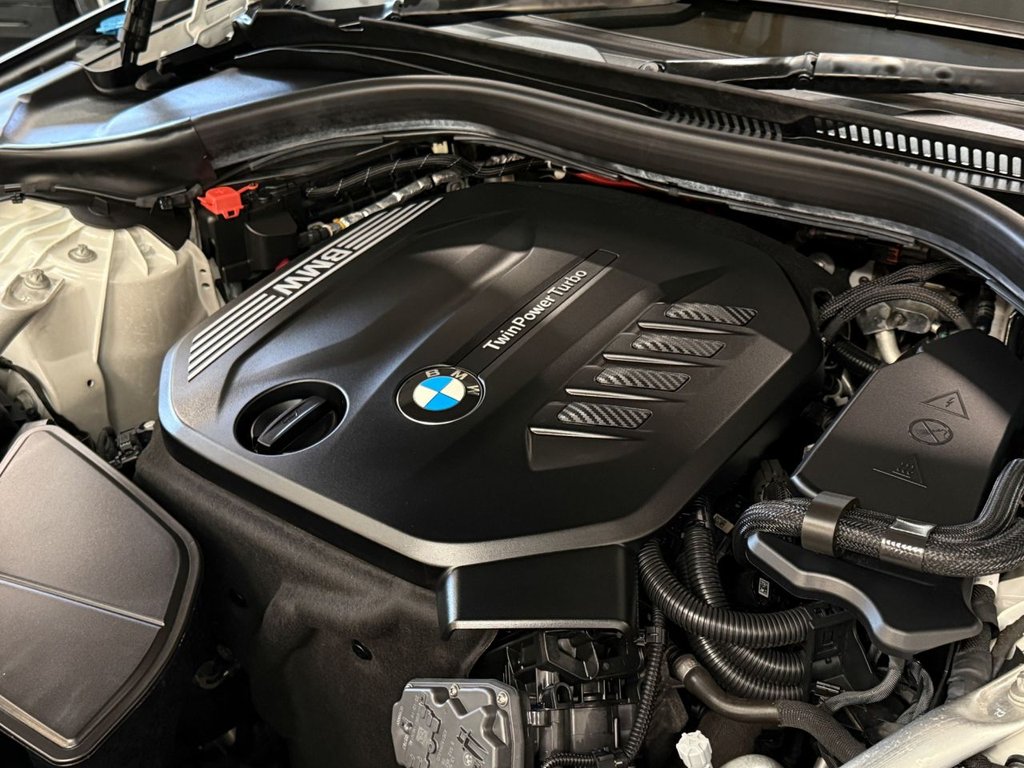 USED 2020 70 BMW 5 SERIES 2.0 520d MHT M Sport Saloon 4dr Diesel Hybrid Auto Euro 6 (s/s) (190 ps) 