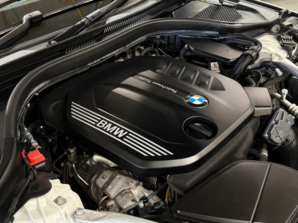 USED 2020 70 BMW 5 SERIES 2.0 520d MHT M Sport Saloon 4dr Diesel Hybrid Auto Euro 6 (s/s) (190 ps) 