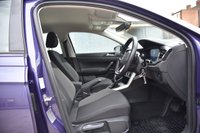 USED 2023 72 VOLKSWAGEN POLO 1.0 TSI Life Hatchback 5dr Petrol DSG Euro 6 (s/s) (95 ps) ULEZ Free | Full Dealer Service History | 2 Keys | Reversing Camera | Front & Rear Parking Sensors | Apple Carplay | Satellite Navigation | Virtual Cockpit | Phone Connectivity | Climate Control | Digital Radio | MOT Valid  ( 29/09/2026)