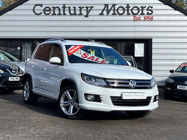 2014 64 Volkswagen Tiguan 2.0 TDI BlueMotion Tech R-Line SUV 5dr Diesel DSG 4WD Euro 5 (s/s) (Nav) (140 ps)