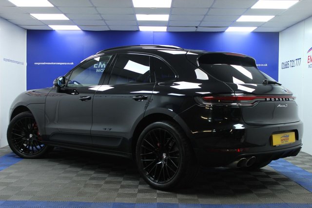 2019 PORSCHE MACAN - Photo 4
