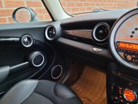 USED 2010 60 MINI HATCH 1.6 Cooper D Hatchback 3dr Diesel Manual Euro 5 (s/s) (112 ps) LOW MILES - GREAT SPEC