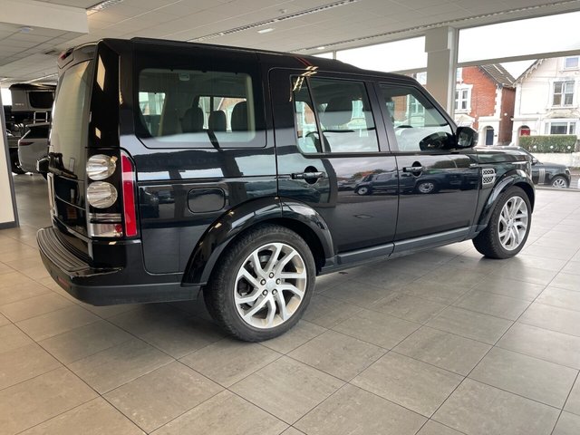 View our LAND ROVER DISCOVERY 4