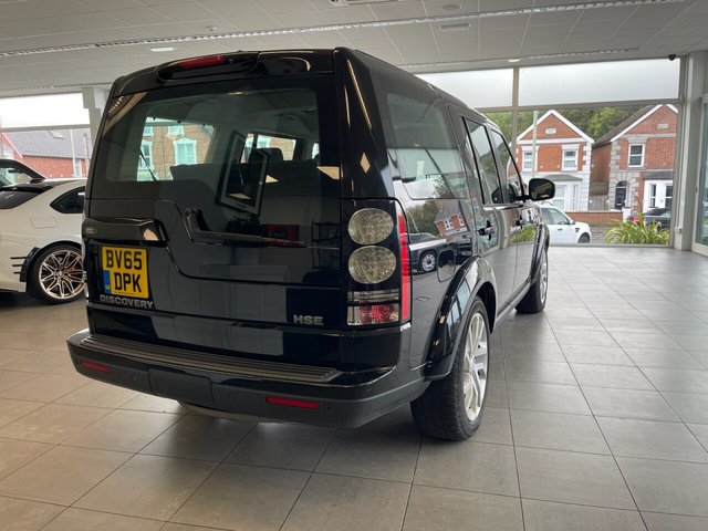 View our LAND ROVER DISCOVERY 4