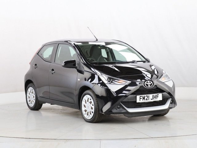 2021 Toyota Aygo 1L X-Play 5dr - Photo 2