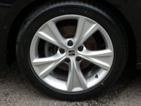 USED 2021 71 SEAT LEON 1.5 TSI EVO FR 5d 150 S/S SAT NAV, DIGITAL COCKPIT, 17 INCH ALLOYS, APPLE CARPLAY / ANDROID AUTO, PART LEATHER, PARK PILOT FRONT/REAR & SIDE, PARK ASSIST, DAB RADIO, BLUETOOTH, CRUISE CONTROL & SPEED LIMITER, LANE ASSIST, WIRELESS PHONE CHARGER, DRIVE PROFILE, 3 ZONE CLIMATE CONTROL, MANUAL 6 SPEED, FULL LED HEADLIGHTS WITH DAYTIME RUNNING LIGHTS, FLAT BOTTOM MFSW, POWER FOLDING MIRRORS, AUTO LIGHTS & WIPERS, VOICE CONTROL, AMBIENT LIGHTING, KEYLESS START, 1 OWNER, SERVICE HISTORY