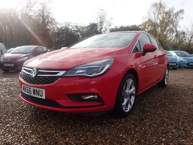 2016 VAUXHALL ASTRA 1.4i Turbo SRi Hatchback 5dr Petrol Manual Euro 6 (150 ps) - Photo 4