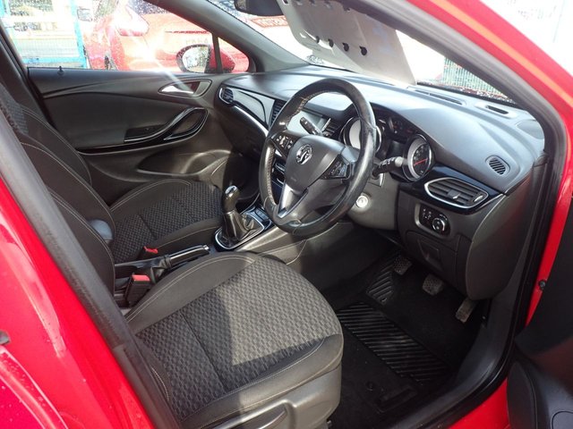 2016 VAUXHALL ASTRA 1.4i Turbo SRi Hatchback 5dr Petrol Manual Euro 6 (150 ps) - Photo 5