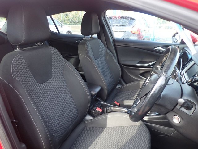 2016 VAUXHALL ASTRA 1.4i Turbo SRi Hatchback 5dr Petrol Manual Euro 6 (150 ps) - Photo 6