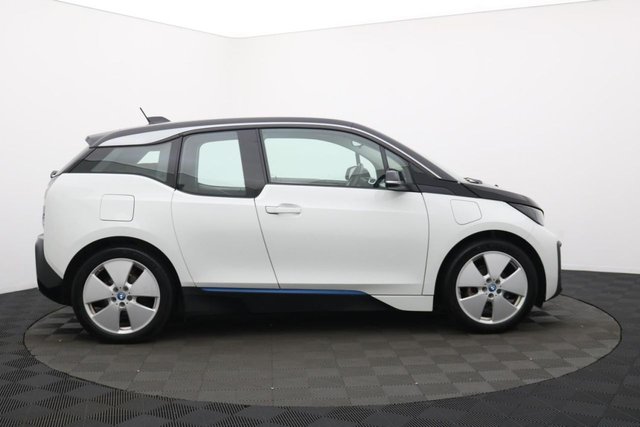 2018 BMW I3 0.6L null 5dr - Photo 2