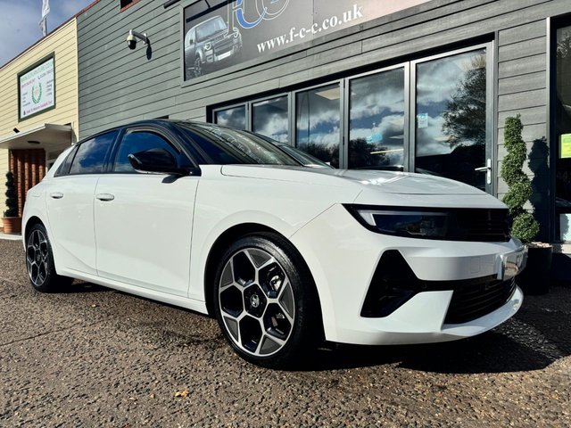 2024 VAUXHALL ASTRA 1.2 Turbo Ultimate Hatchback 5dr Petrol Manual Euro 6 (s/s) (130 ps) - Photo 7