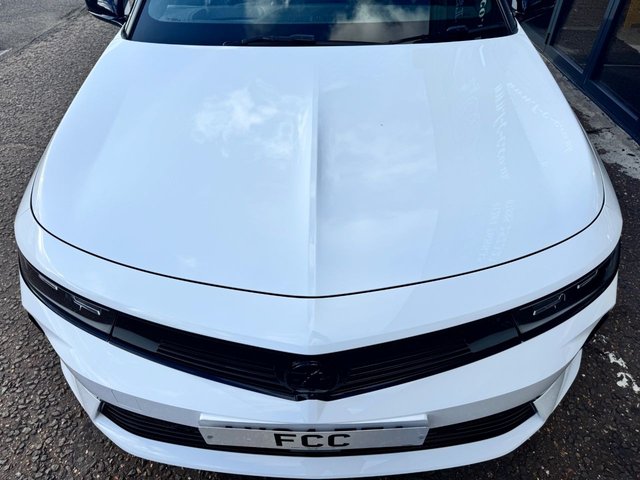 2024 VAUXHALL ASTRA 1.2 Turbo Ultimate Hatchback 5dr Petrol Manual Euro 6 (s/s) (130 ps) - Photo 9