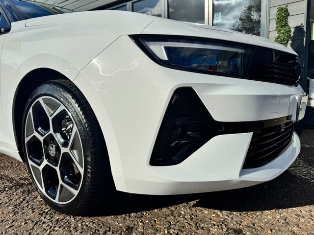 2024 VAUXHALL ASTRA 1.2 Turbo Ultimate Hatchback 5dr Petrol Manual Euro 6 (s/s) (130 ps) - Photo 11