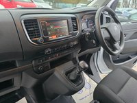 USED 2024 73 CITROEN DISPATCH White 1.5 BlueHDi 1000 Enterprise Edition Van, 22,200 miles, 1 owner, Euro 6 ULEZ, 6-speed, A/C, Bluetooth, rear sensors, FSH, great spec + VAT @ 20%. This 2024 Citroen Dispatch presents an exceptional ownership proposition, having been meticulously maintained by its sole owner with a full service history, most recently serviced at just 5011 miles on 28 January 2025. This Enterprise Edition M panel van, powered by an efficient 1.5 litre BlueHDi diesel engine, meets Euro 6 emission standards and boasts a low mileage of only 22200 miles for its age. It comes with a 3 month warranty and a 12 month MOT for your peace of mind.  The Enterprise Editi