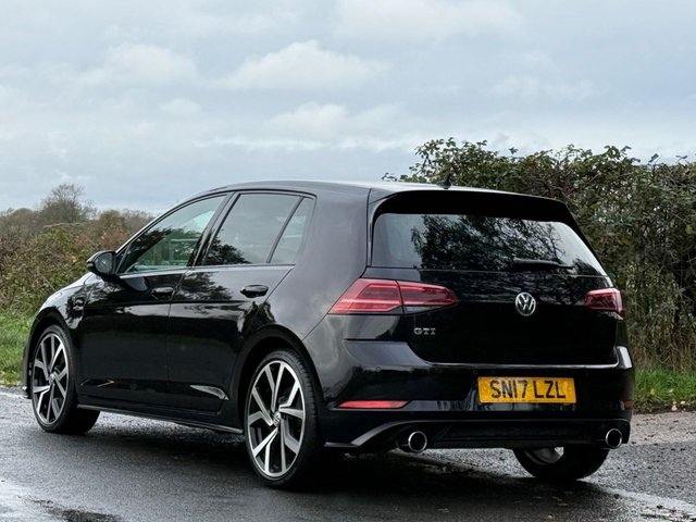 2017 VOLKSWAGEN GOLF - Photo 6