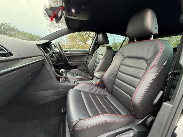 2017 VOLKSWAGEN GOLF - Photo 11