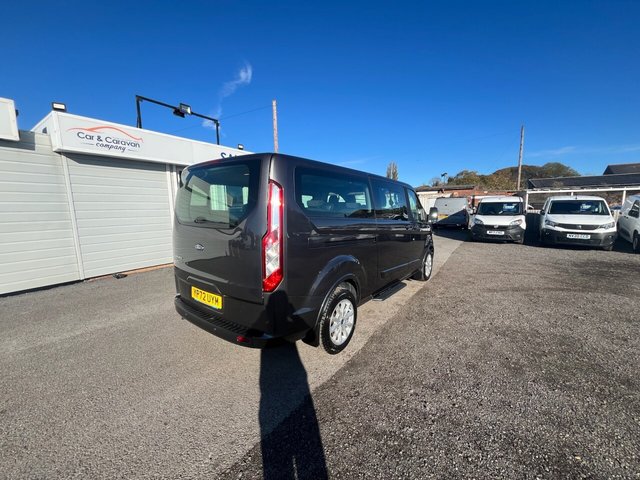 2022 Ford Tourneo Custom 2L Titanium 5dr - Photo 10